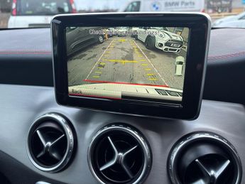 Mercedes-Benz GLA 2.0 GLA250 AMG Line SUV 5dr Petrol 7G-DCT 4MATIC Euro 6 (s/s) (2