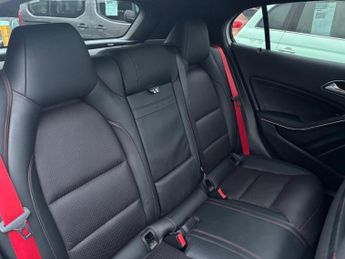 Mercedes-Benz GLA 2.0 GLA250 AMG Line SUV 5dr Petrol 7G-DCT 4MATIC Euro 6 (s/s) (2