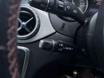 Mercedes-Benz GLA 2.0 GLA250 AMG Line SUV 5dr Petrol 7G-DCT 4MATIC Euro 6 (s/s) (2