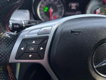 Mercedes-Benz GLA 2.0 GLA250 AMG Line SUV 5dr Petrol 7G-DCT 4MATIC Euro 6 (s/s) (2