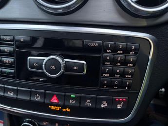 Mercedes-Benz GLA 2.0 GLA250 AMG Line SUV 5dr Petrol 7G-DCT 4MATIC Euro 6 (s/s) (2