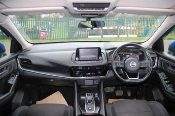 Nissan Qashqai 1.3 DIG-T MHEV Acenta Premium XTRON Euro 6 (s/s) 5dr