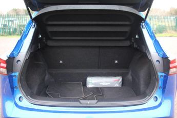 Nissan Qashqai 1.3 DIG-T MHEV Acenta Premium XTRON Euro 6 (s/s) 5dr