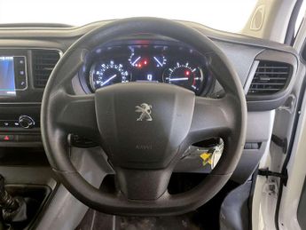 Peugeot Expert 2.0 BlueHDi 1400 Professional Standard Panel Van 6dr Diesel Manu