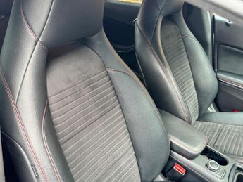 Mercedes-Benz CLA 2.1 CLA200d AMG Sport Coupe 7G-DCT Euro 6 (s/s) 4dr