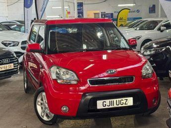 Kia Soul 1.6 CRDi 2 SUV 5dr Diesel Auto Euro 4 (126 bhp)