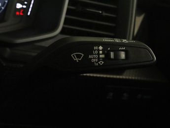 Audi A1 1.0 TFSI 25 Technik Sportback Euro 6 (s/s) 5dr