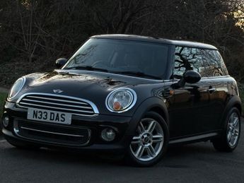 MINI Hatch 1.6 Cooper Auto Euro 5 3dr