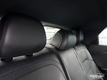 MG MG4 64kWh Trophy Long Range Auto 5dr