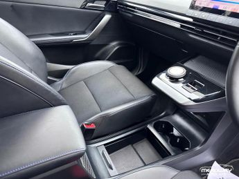 MG MG4 64kWh Trophy Long Range Auto 5dr