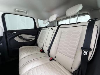 Ford Kuga 1.5T EcoBoost Vignale Auto AWD Euro 6 (s/s) 5dr