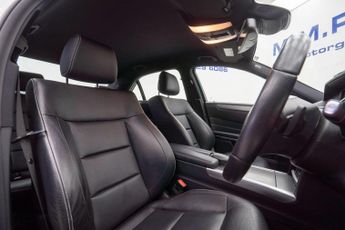 Mercedes-Benz E Class 2.1 E250 CDI AMG Night Edition G-Tronic+ Euro 5 (s/s) 4dr