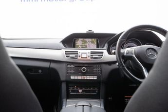 Mercedes-Benz E Class 2.1 E250 CDI AMG Night Edition G-Tronic+ Euro 5 (s/s) 4dr
