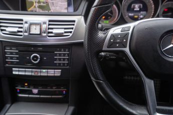 Mercedes-Benz E Class 2.1 E250 CDI AMG Night Edition G-Tronic+ Euro 5 (s/s) 4dr