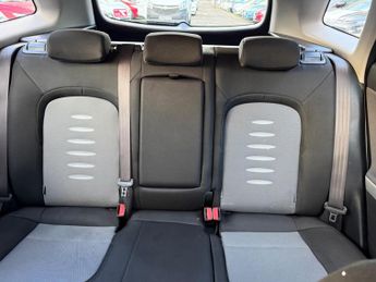 Kia Ceed 1.6 CRDi 2 Sportswagon Auto Euro 5 5dr