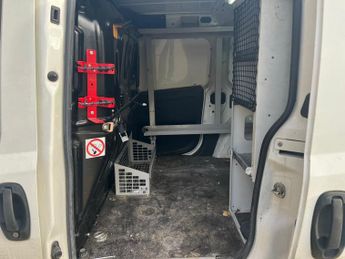 Vauxhall Combo 1.3 CDTi 2300 16v Sportive FWD L2 H1 3dr