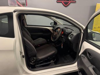 Toyota AYGO 1.0 VVT-i x Euro 6 3dr