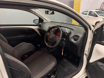 Toyota AYGO 1.0 VVT-i x Euro 6 3dr