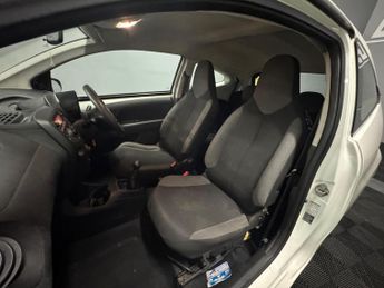 Toyota AYGO 1.0 VVT-i x Euro 6 3dr