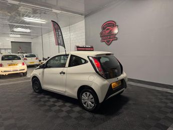 Toyota AYGO 1.0 VVT-i x Euro 6 3dr