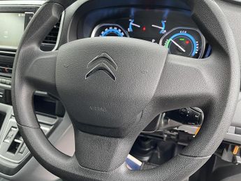 Citroen e-Dispatch e 1000 75kWh Enterprise Pro M Auto MWB 6dr (7.4kW Charger)