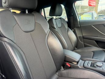 Audi Q2 1.5 TFSI CoD 35 S line S Tronic Euro 6 (s/s) 5dr