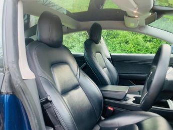 Tesla Model 3 (Dual Motor) Long Range Auto 4WDE 4dr