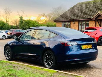 Tesla Model 3 (Dual Motor) Long Range Auto 4WDE 4dr
