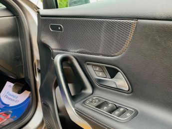 Mercedes-Benz A Class 1.5 A180d Sport (Executive) 7G-DCT Euro 6 (s/s) 5dr