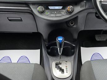 Toyota Yaris 1.5 VVT-h Icon Plus CVT Euro 5 5dr