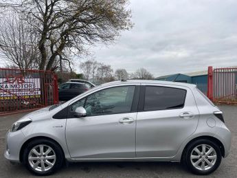 Toyota Yaris 1.5 VVT-h Icon Plus CVT Euro 5 5dr