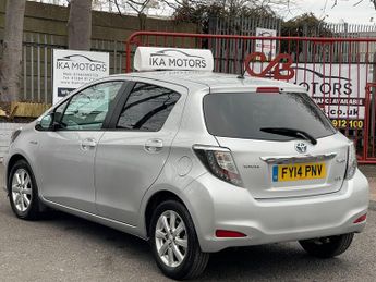 Toyota Yaris 1.5 VVT-h Icon Plus CVT Euro 5 5dr