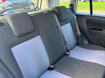 Ford Fusion 1.4 Style + 5dr