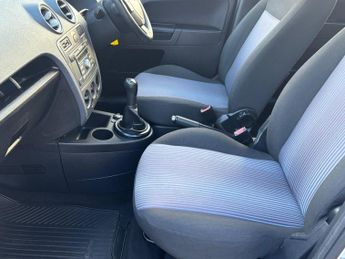 Ford Fusion 1.4 Style + 5dr