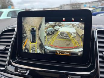 Mercedes-Benz GLE 3.0 GLE350d V6 AMG Line (Premium) G-Tronic 4MATIC Euro 6 (s/s) 5