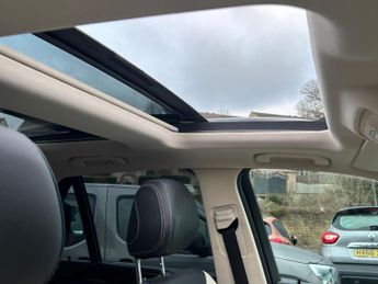 Mercedes-Benz GLE 3.0 GLE350d V6 AMG Line (Premium) G-Tronic 4MATIC Euro 6 (s/s) 5