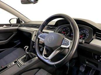 Volkswagen Passat 2.0 TDI EVO SE Nav Saloon 4dr Diesel Manual Euro 6 (s/s) (150 ps