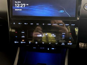 Hyundai TUCSON 1.6 T-GDi 13.8kWh N Line SUV 5dr Petrol Plug-in Hybrid Auto 4WD 