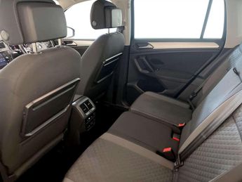 Volkswagen Tiguan 1.4 TSI SE Navigation DSG 4Motion Euro 6 (s/s) 5dr