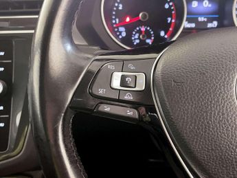 Volkswagen Tiguan 1.4 TSI SE Navigation DSG 4Motion Euro 6 (s/s) 5dr