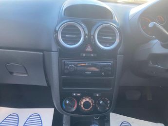 Vauxhall Corsa 1.4i 16v Design 5dr (a/c)