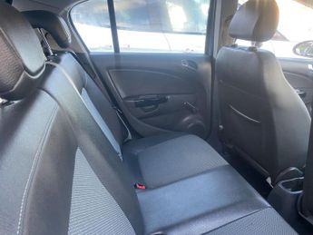 Vauxhall Corsa 1.4i 16v Design 5dr (a/c)