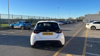 Toyota Yaris 1.5 VVT-h Icon E-CVT Euro 6 (s/s) 5dr
