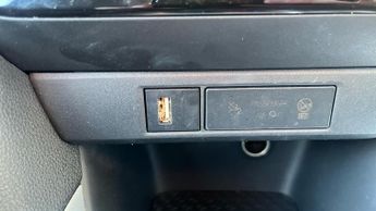 Toyota Yaris 1.5 VVT-h Icon E-CVT Euro 6 (s/s) 5dr