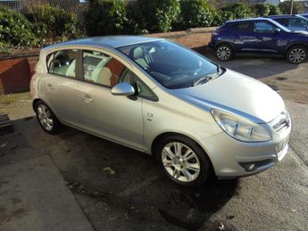 Vauxhall Corsa 1.4i 16v SE 5dr (a/c)