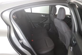 Ford Focus 1.0T EcoBoost ST-Line Euro 6 (s/s) 5dr