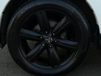 Mitsubishi Shogun 3.2 DI-DC SG4 Black Auto 4WD Euro 5 5dr LWB