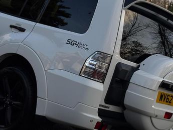 Mitsubishi Shogun 3.2 DI-DC SG4 Black Auto 4WD Euro 5 5dr LWB