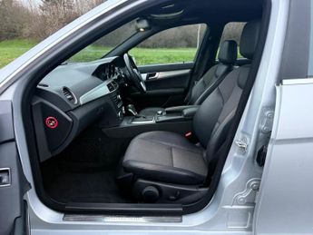 Mercedes-Benz C Class 2.1 C220 CDI BlueEfficiency AMG Sport G-Tronic+ Euro 5 (s/s) 4dr