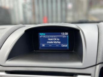 Ford Fiesta 1.0T EcoBoost Titanium Powershift Euro 6 5dr